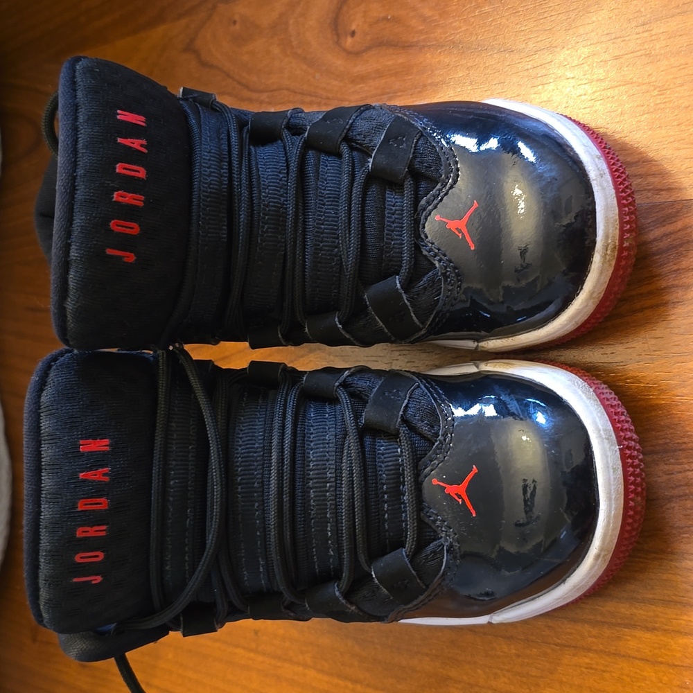 Jordan's boys sneakers